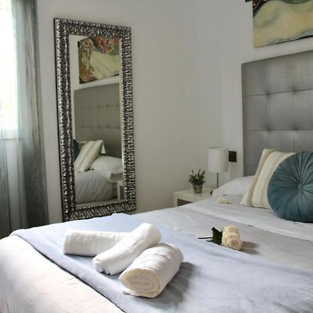 Wish Suite Gran Plaza De Sevilla Экстерьер фото
