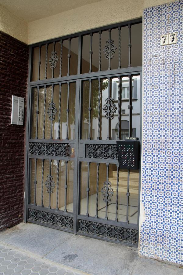 Wish Suite Gran Plaza De Sevilla Экстерьер фото