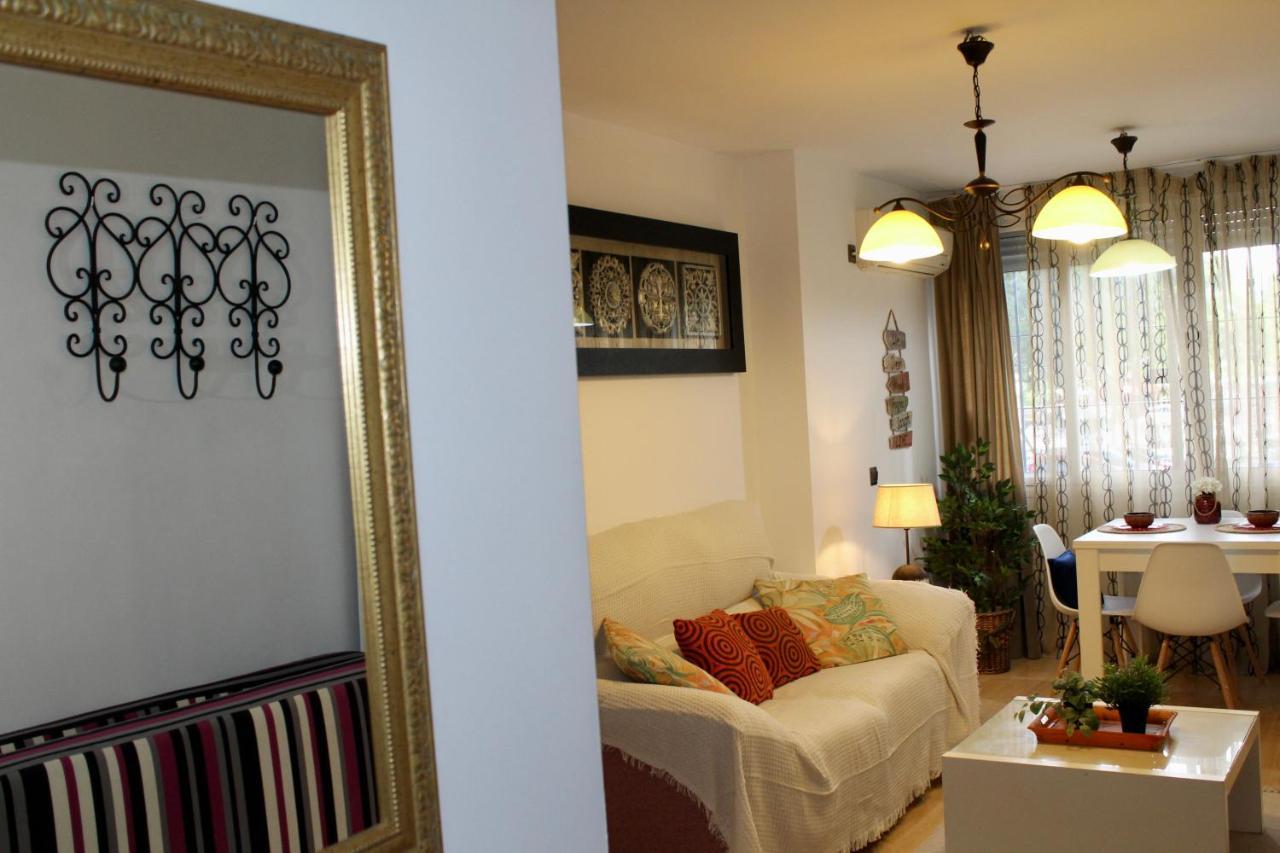 Wish Suite Gran Plaza De Sevilla Экстерьер фото